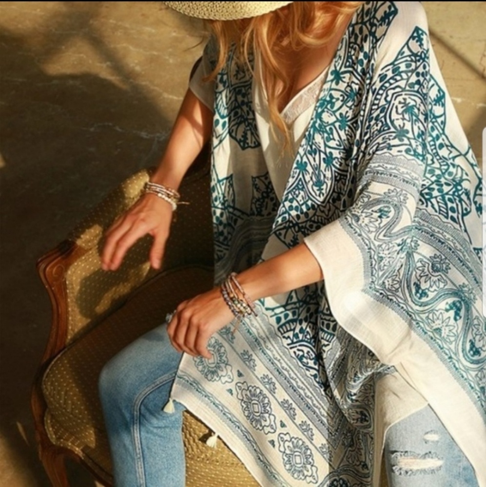 💥PRICE ⬇️💥LAST 1 Chic Boho Mandalay Lotus Kimono